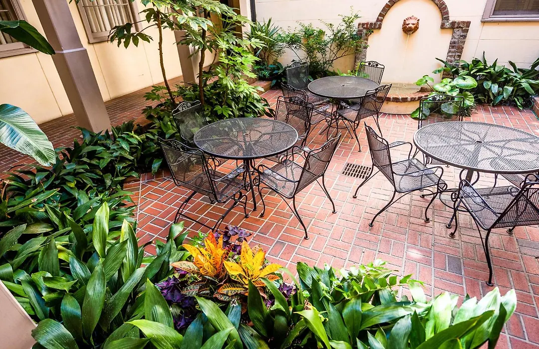 Kings Courtyard Inn-1