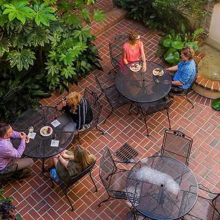 Kings Courtyard Inn-2